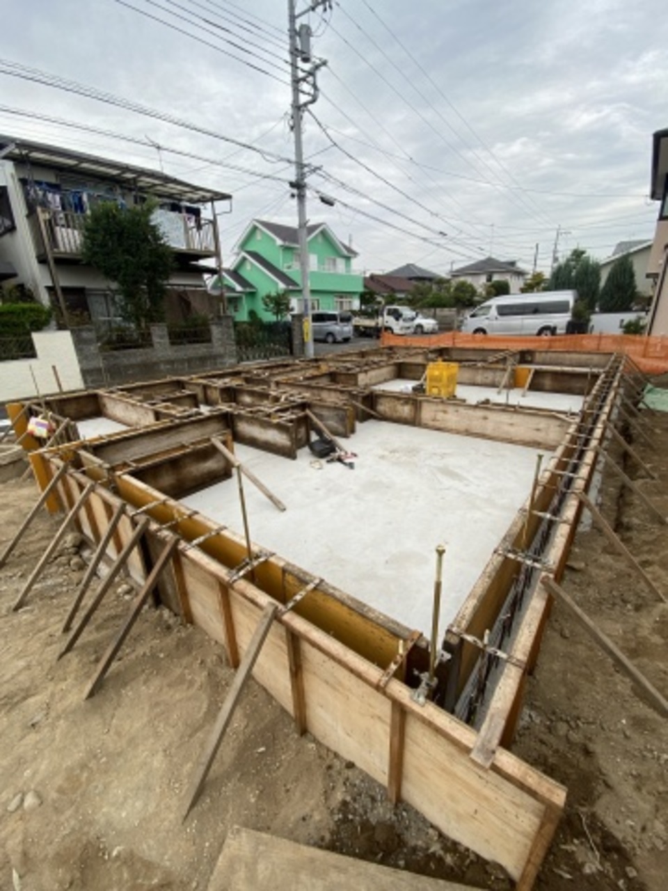 基礎型枠工事